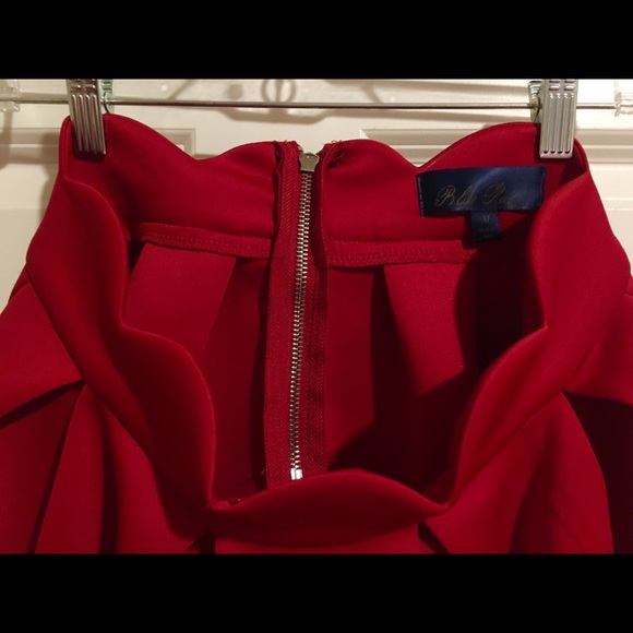 Blue Rain Elegant Scalloped-Edge Red Skirt - Picture 8 of 8